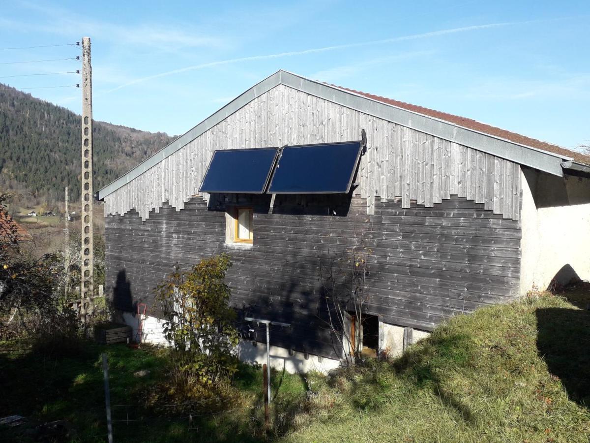 Maison Chaleureuse Et Ecologique Villa Coyriere Luaran gambar