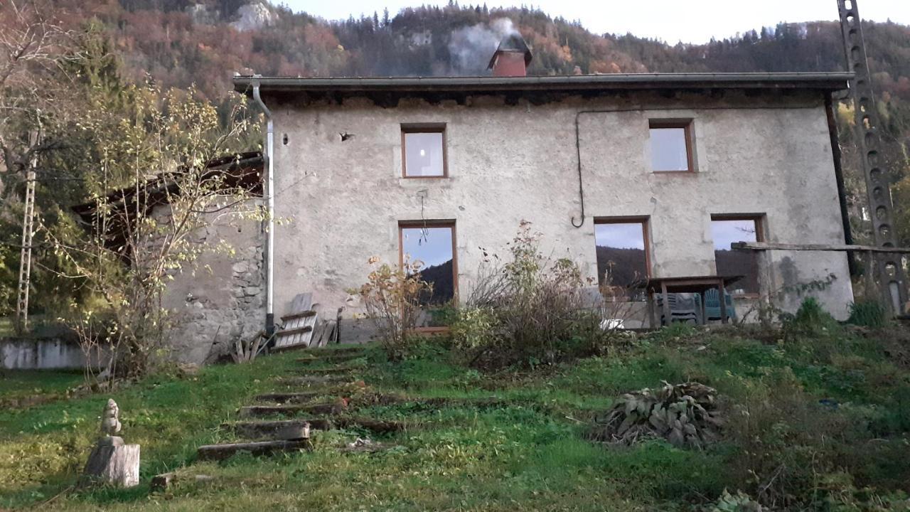 Maison Chaleureuse Et Ecologique Villa Coyriere Luaran gambar